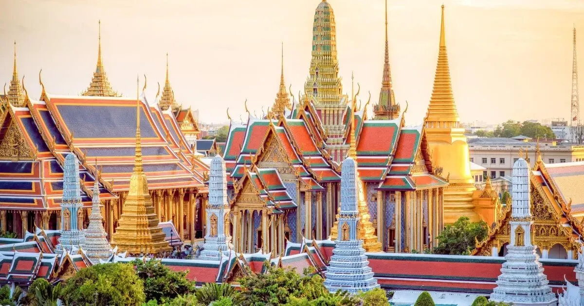 Échappée thaïlandaise en 10 jours : des trésors du Siam aux falaises de Krabi