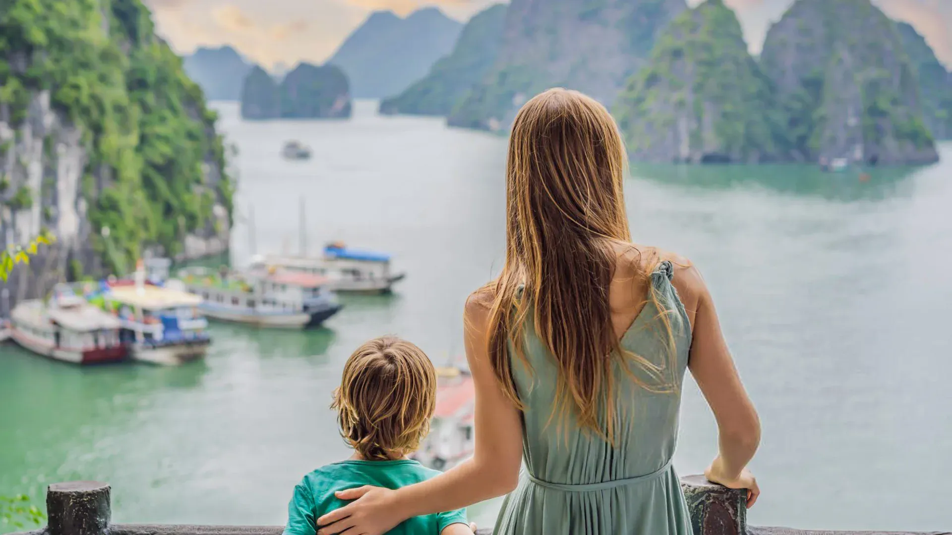 Vietnam en Famille en 14 jours : Rizières, Baie de Lan Ha et Cités Royales
