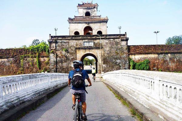 Échappée Champêtre à Vélo autour de Hué — 1 jour