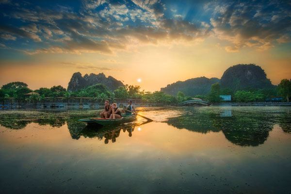 Échappée verte : réserve de Pù Luông & baie d'Halong terrestre — 4 jours