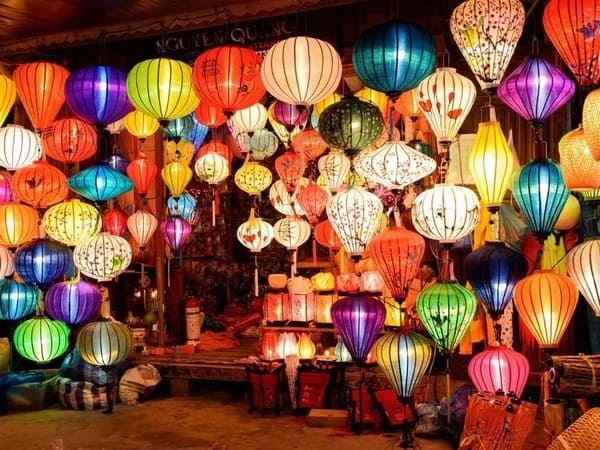 Échappée à vélo et artisanat des lanternes à Hội An — 1 jour