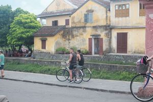 Échappée à vélo et artisanat des lanternes à Hội An — 1 jour