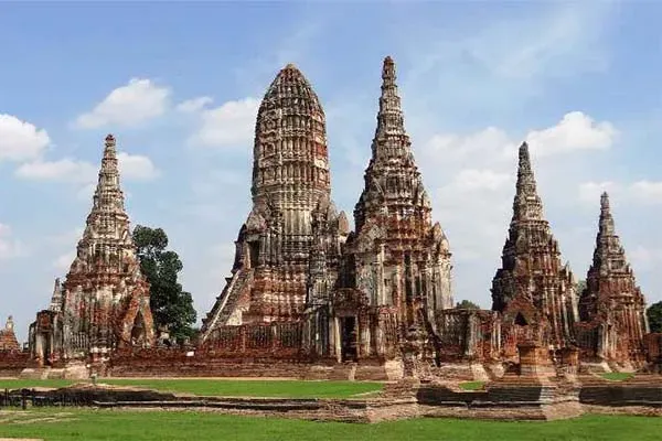 Grand Tour de Thaïlande en 15 jours : splendeurs du Nord et lagons d'Andaman