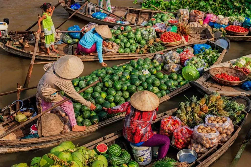 Grand Tour Indochine en 15 jours : Trésors du Vietnam et Joyaux de Luang Prabang