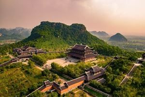 Immersion en baie d'Halong terrestre à Ninh Bình — 2 jours