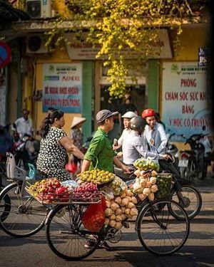 Du pays Hmong aux pains de sucre d’Halong — 8 jours