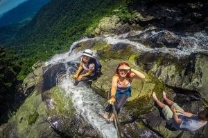 Traversée panoramique de Hué à Hội An par le parc de Bạch Mã — 1 jour